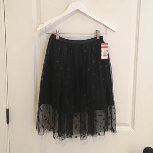 Pretty Girls Skirt (10/12)